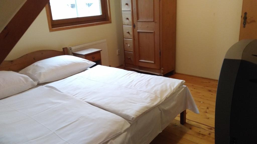 Hotel Carpatia Братислава Екстериор снимка